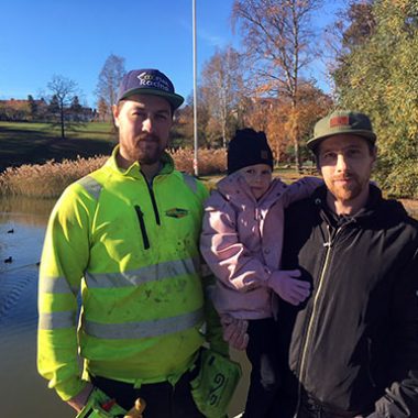 Carp rescuers Jimmy Persson, and Patric Larsson, in the middle Patric's daughter Ellie.